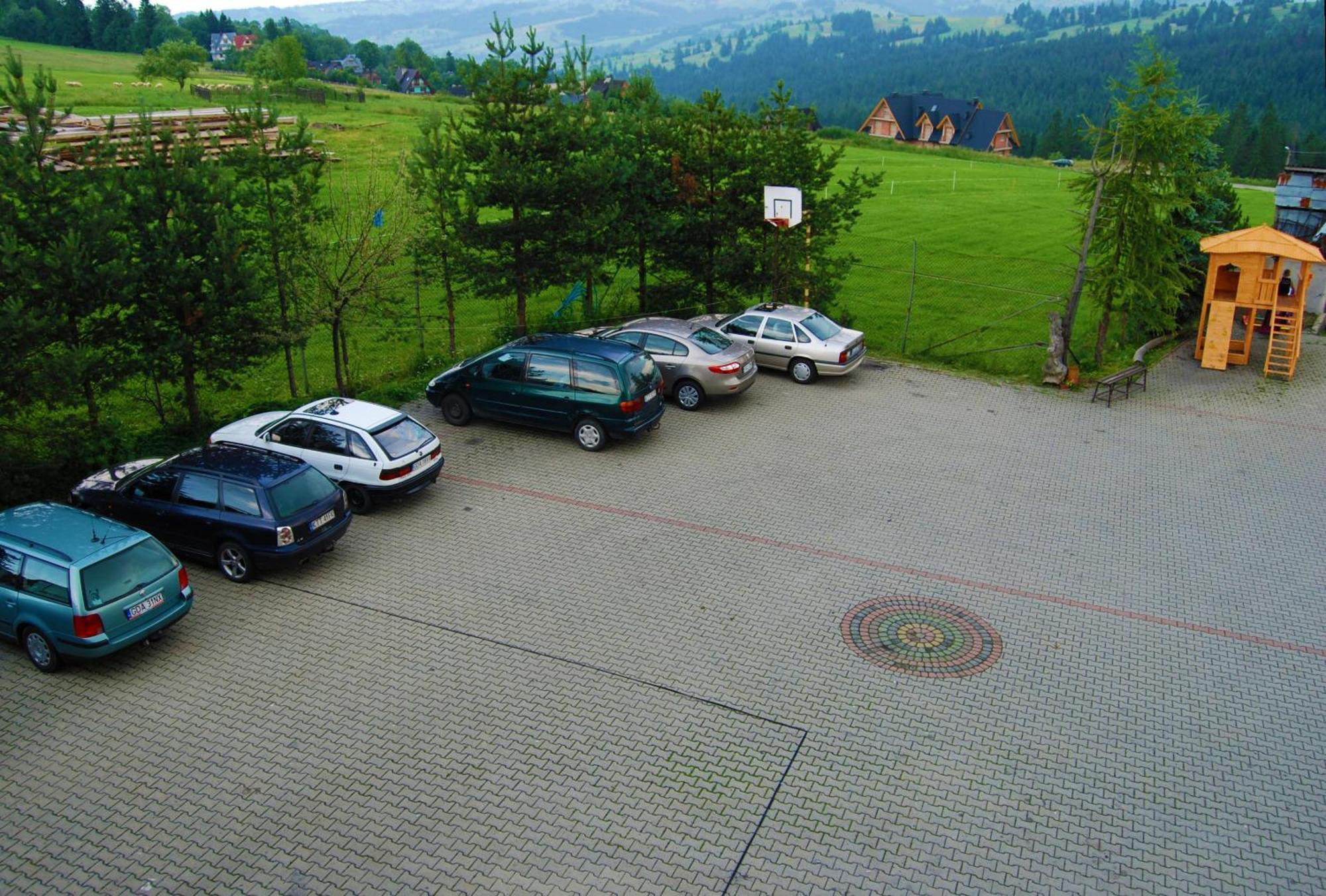 Hotel "Harnas" Zab-Bustryk Exterior foto